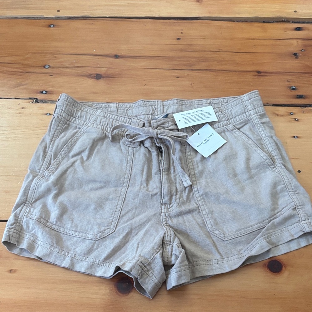 American Eagle Outfitters Tan Women Shorts